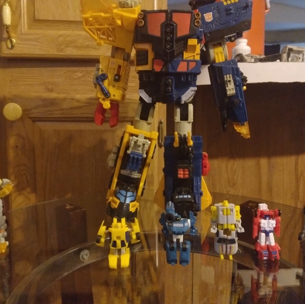 Transfomers - Picture 9 of 15
